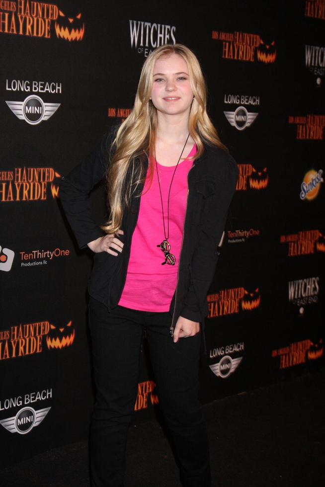 los angeles, ott 10 - sierra McCormick a il 8 ° annuale la frequentato hayride prima notte a griffith parco su ottobre 10, 2013 nel los angeles, circa foto