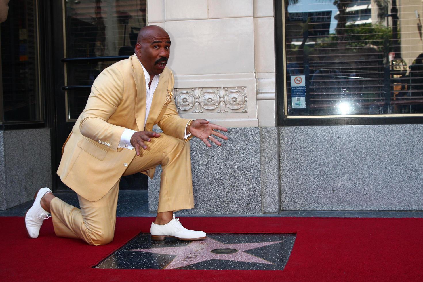 los angeles, Maggio 13 - steve Harvey a il steve Harvey hollywood camminare di fama stella cerimonia a il w hollywood Hotel su Maggio 13, 2013 nel los angeles, circa foto