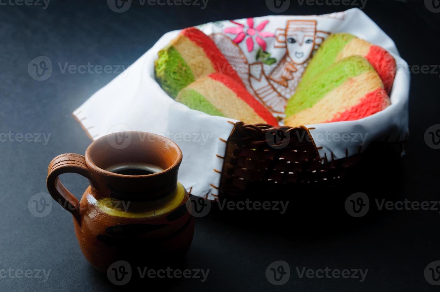 pane messicano con caffè foto