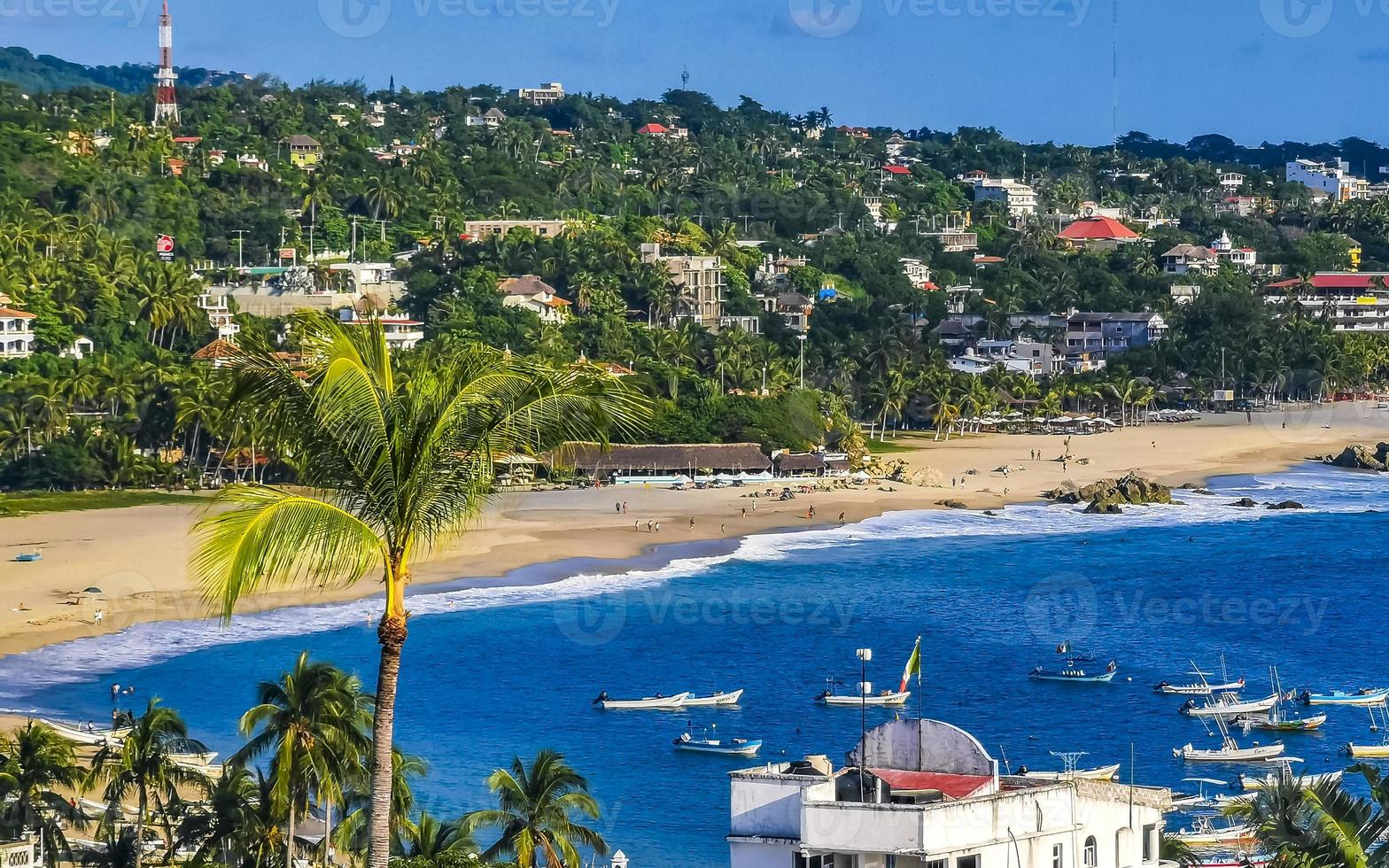 bellissimo città e paesaggio marino paesaggio panorama e Visualizza puerto escondido Messico. foto