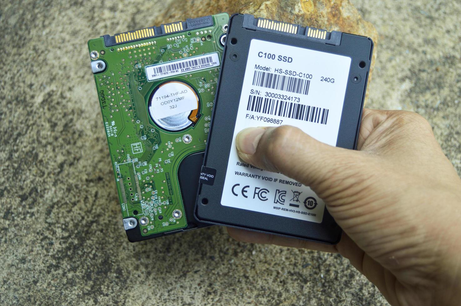 alto velocità ssd, ssd unità siamo molto popolare. foto