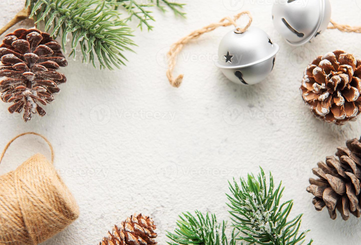 Natale decorazione fabbricazione un' telaio con copia spazio. foto