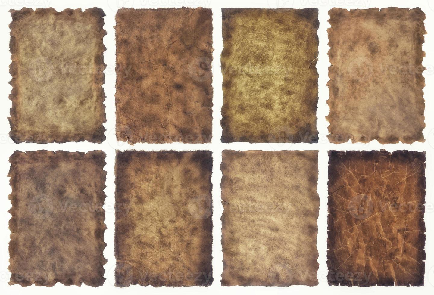 set di raccolta vecchio foglio di carta pergamena vintage invecchiato o texture isolato su sfondo bianco foto