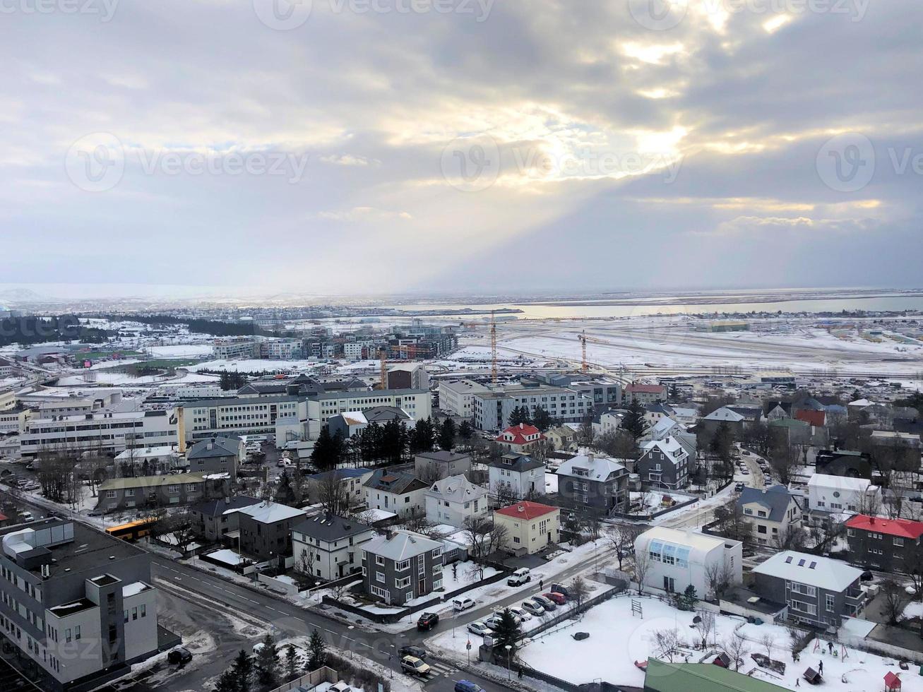 un' Visualizza di Reykjavik nel il inverno foto