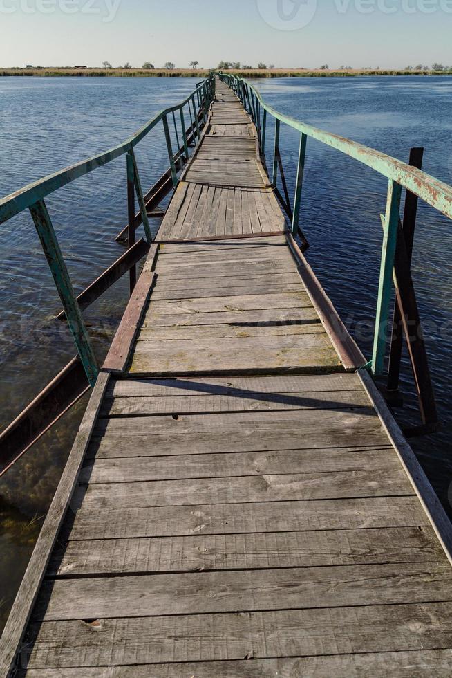 ponte collegamento fiume banche paesaggio foto