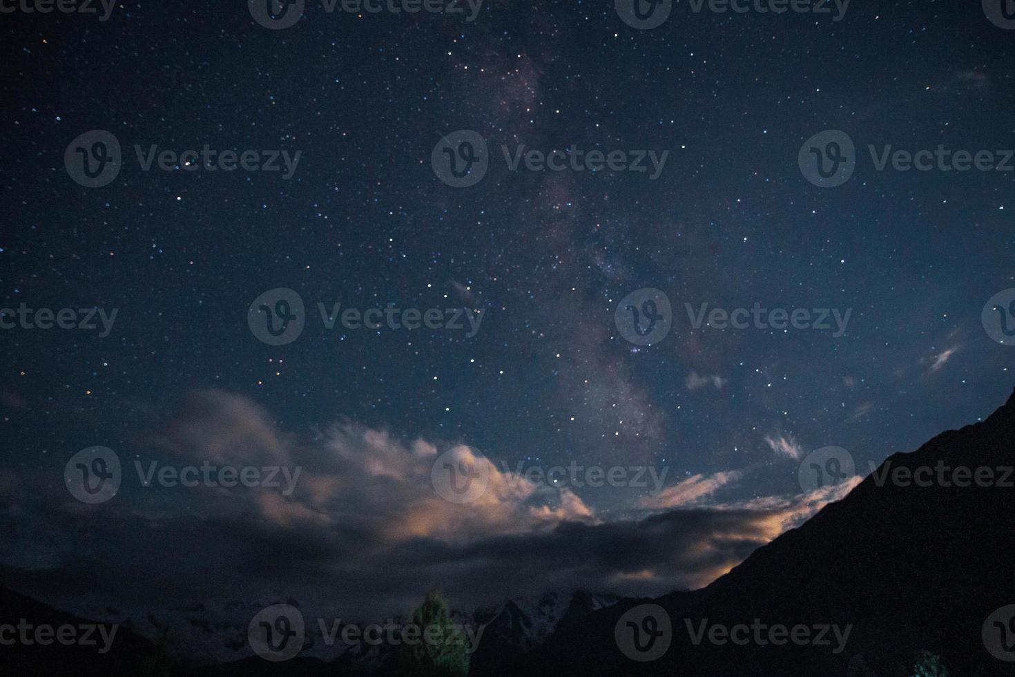 medio notte via Lattea Visualizza Fata prati nanga parbat foto