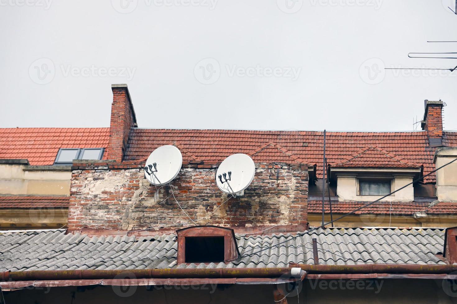 Visualizza di tetti di storico vecchio città di lviv, Ucraina foto