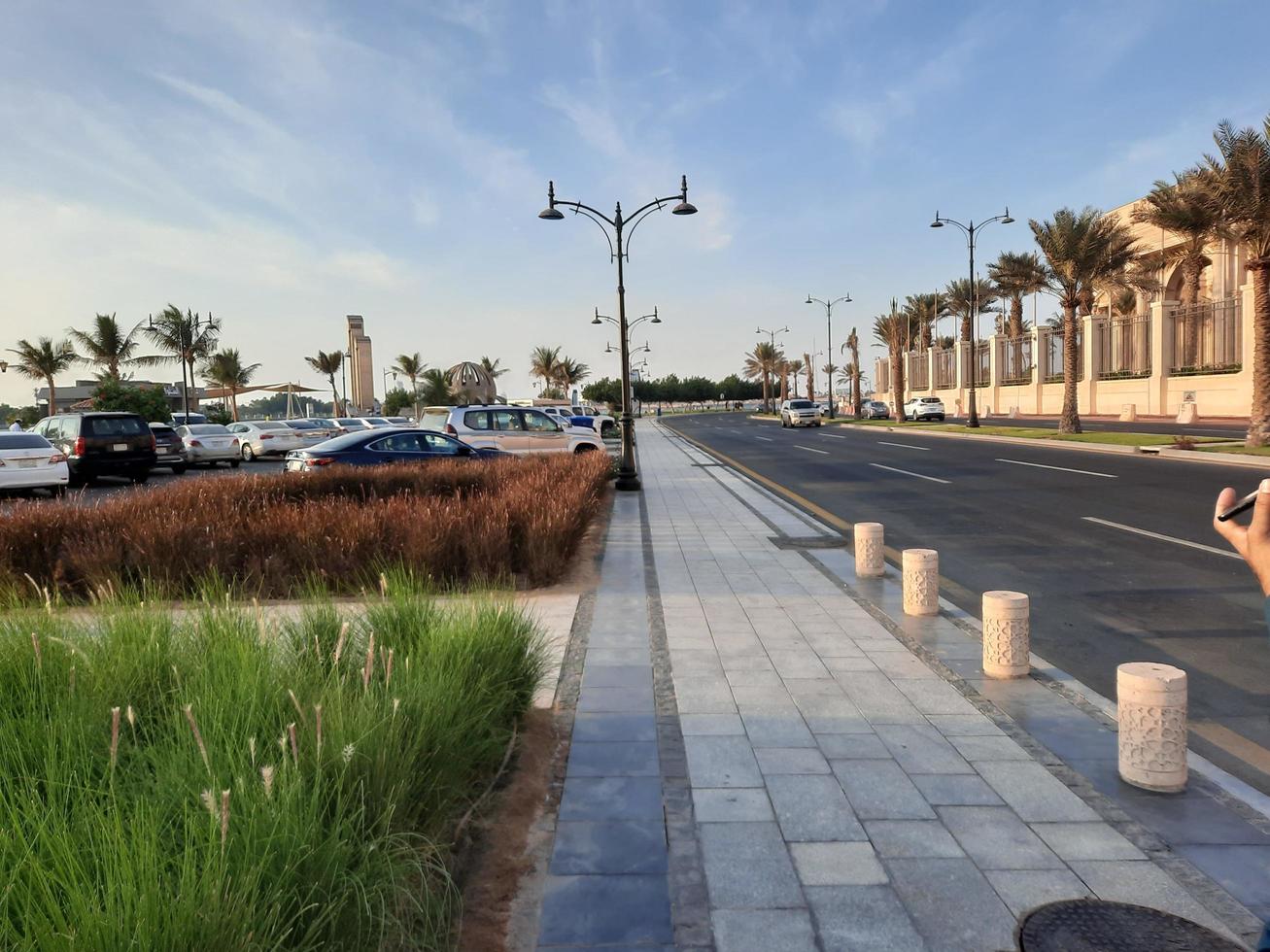 jeddah, Arabia arabia, nov 2022 - bellissimo Visualizza di jeddah corniche strada nel jeddah, Arabia arabia a sera. foto