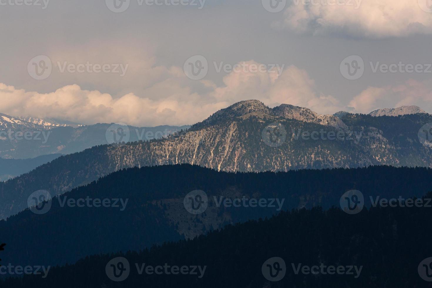 primavera paesaggi a partire dal il montagne di Grecia foto