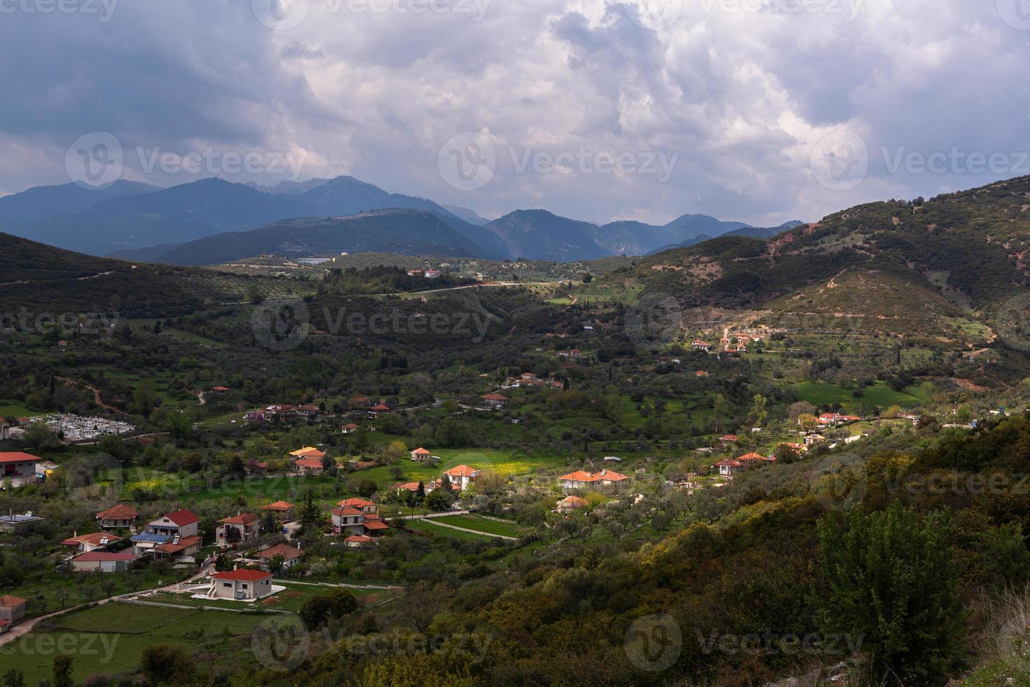 primavera paesaggi a partire dal il montagne di Grecia foto