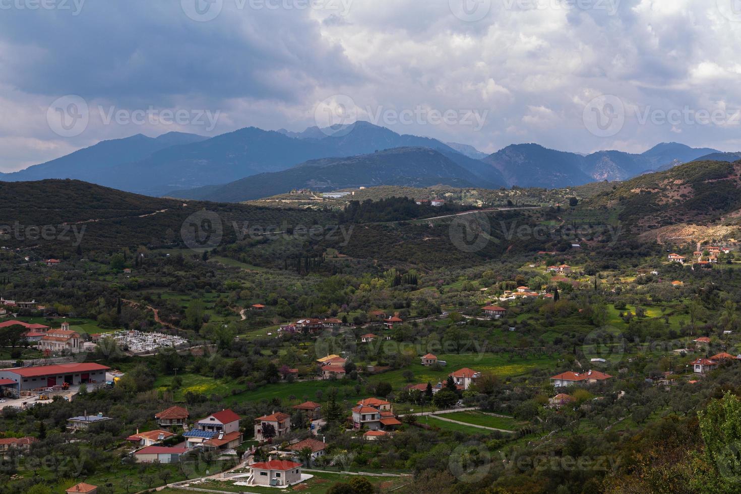 primavera paesaggi a partire dal il montagne di Grecia foto