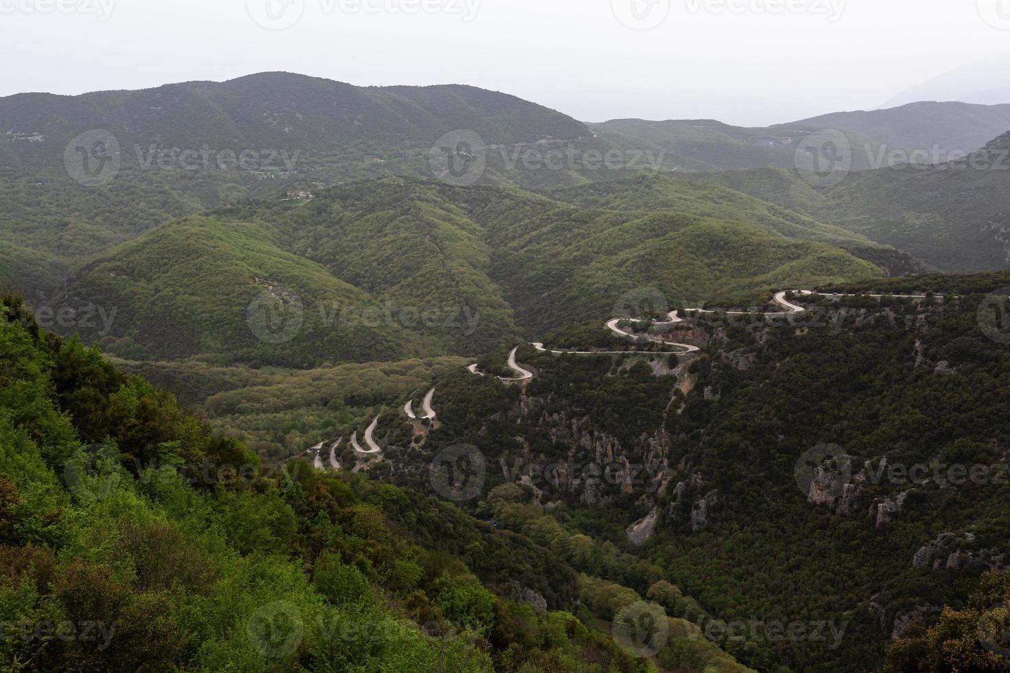 primavera paesaggi a partire dal il montagne di Grecia foto