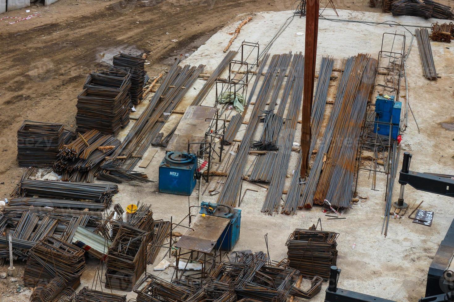 cortile per il bestiame acciaio rinforzo per ponte costruzione. foto