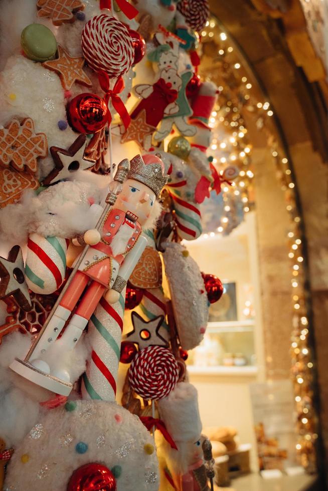 Strasburgo, Francia - dicembre 2019 - schiaccianoci Natale decorazione foto