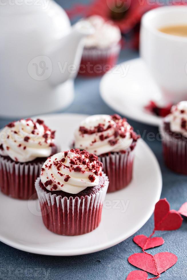 rosso velluto cupcakes per san valentino giorno foto