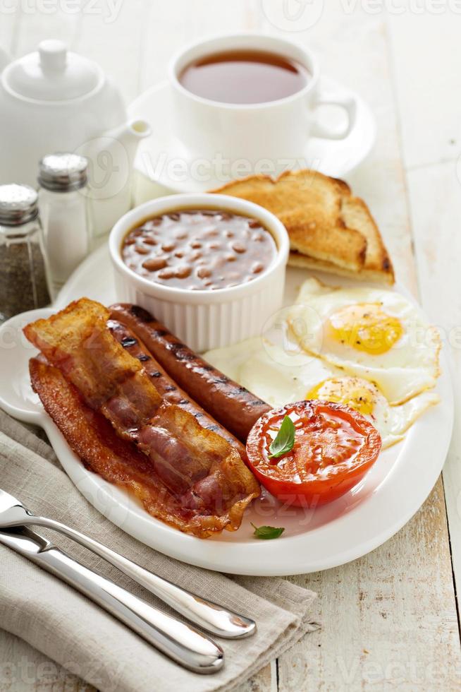 pieno inglese prima colazione con uovo e Bacon foto