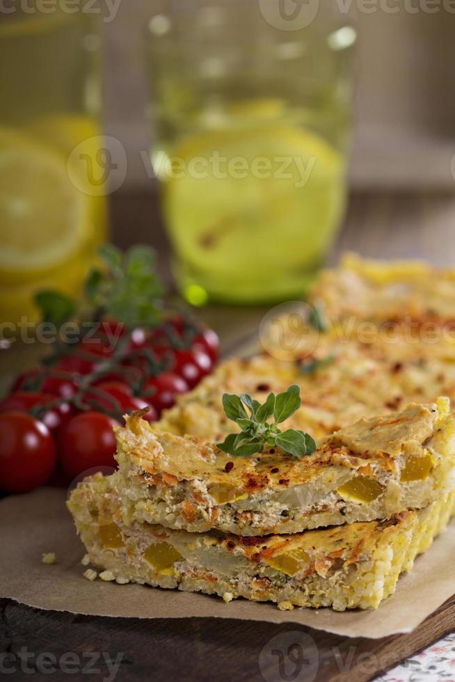 vegano quiche con tofu foto