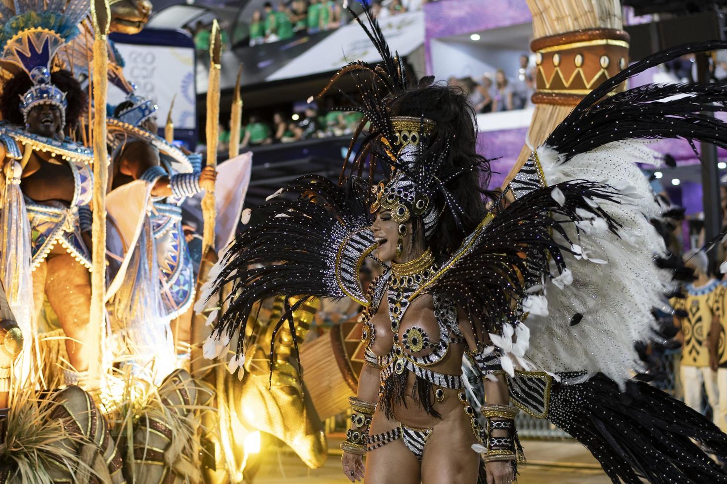 rio, brasile - aprile 22, 2022, samba scuola portella nel il rio carnevale, tenuto a il marche de sapucai sambodromo foto