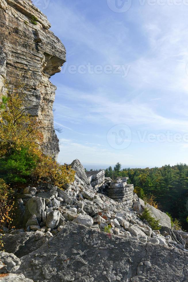 natura nel autunno nel mohonk conserva nel nuovo paltz, nuovo york. foto