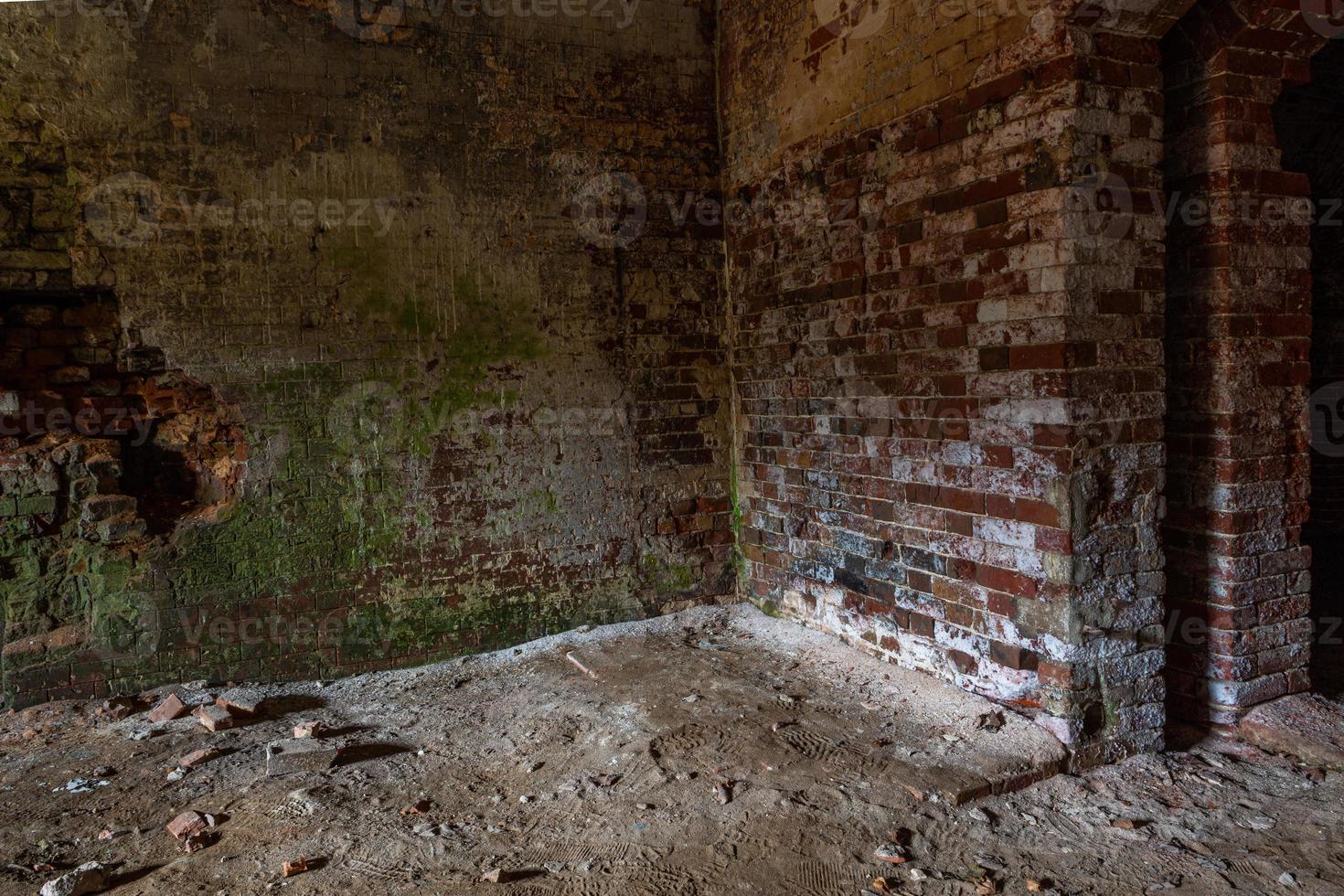 vecchio fortezza cantine nel daugavpils foto