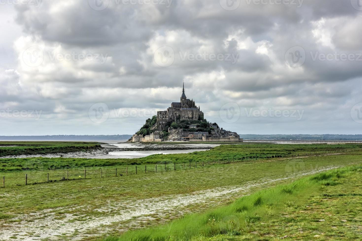 bellissimo mont san-michel Cattedrale su il isola, Normandia, settentrionale Francia, Europa. foto