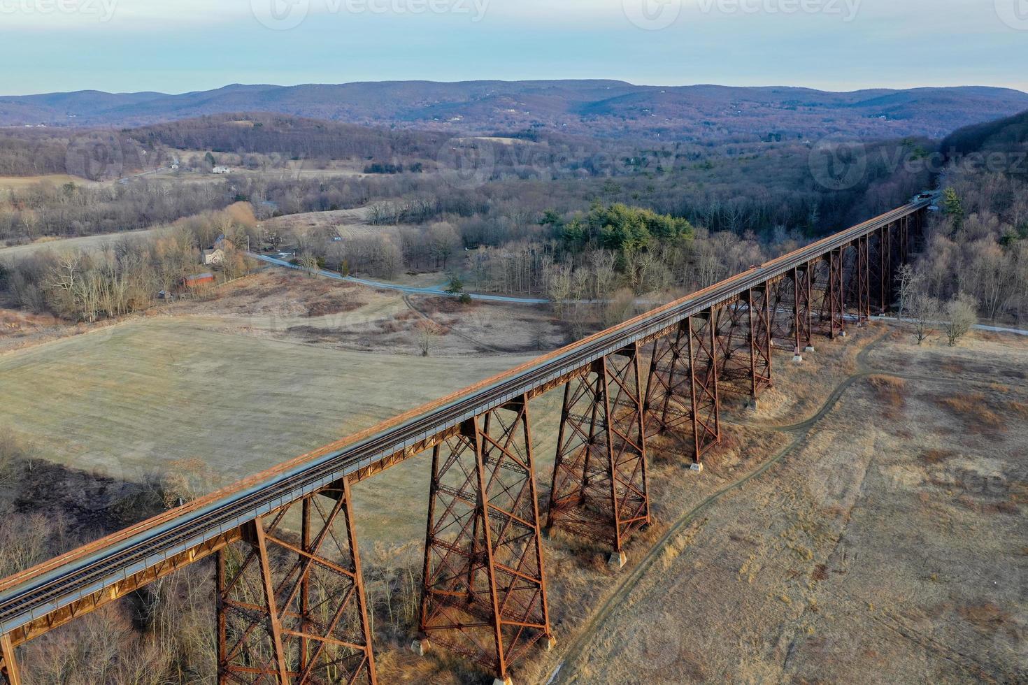 moodna viadotto cavalletto. il moodna viadotto è un ferro Ferrovia cavalletto spanning moodna torrente e suo valle a il nord fine di schunemunk montagna nel Cornovaglia, nuovo york. foto