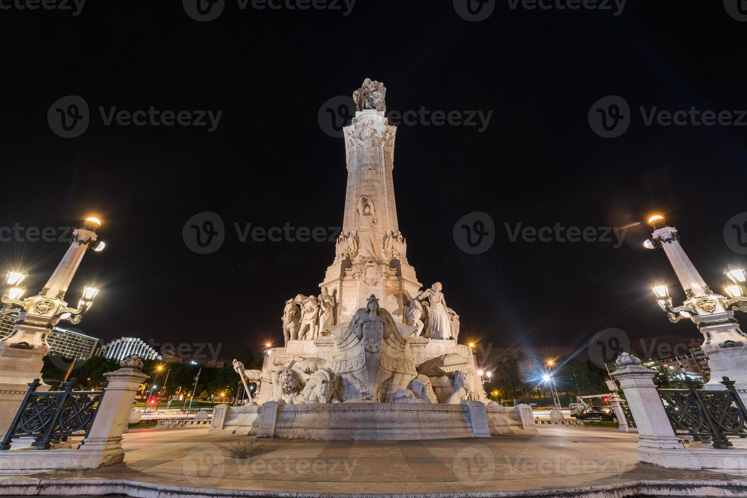 il marchese di pombalo piazza nel Lisbona, Portogallo. marchese è su il superiore, con un' Leone - simbolo di energia - di il suo lato. foto