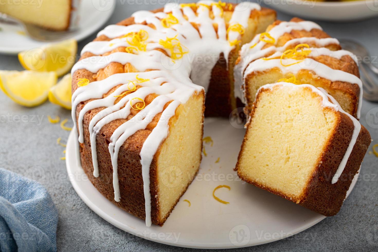 Limone libbra torta con polvere zucchero Smalto foto