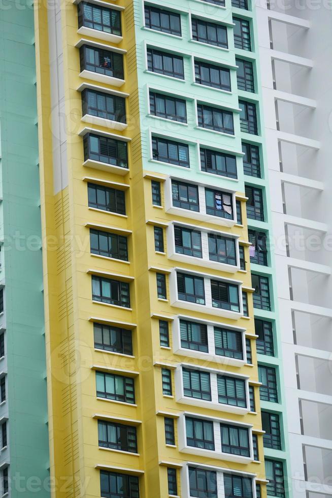 Visualizza di colorato edifici di Singapore foto