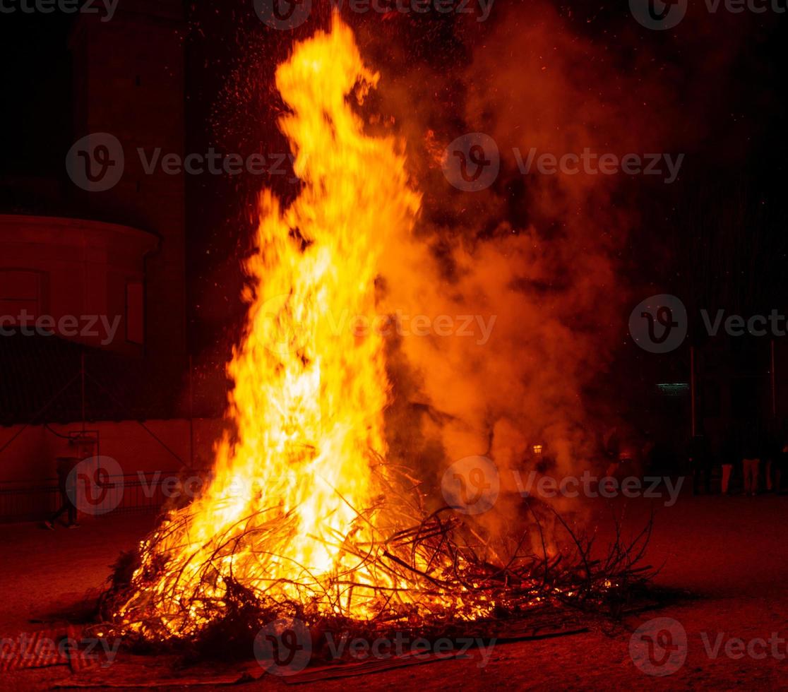 esplosione quello causato un' fuoco foto