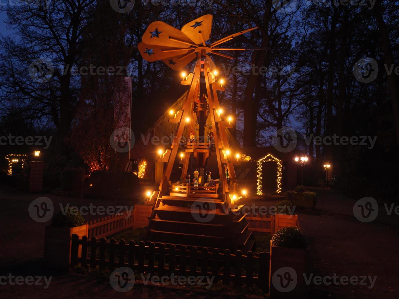 Natale mercato nel un' Tedesco villaggio foto