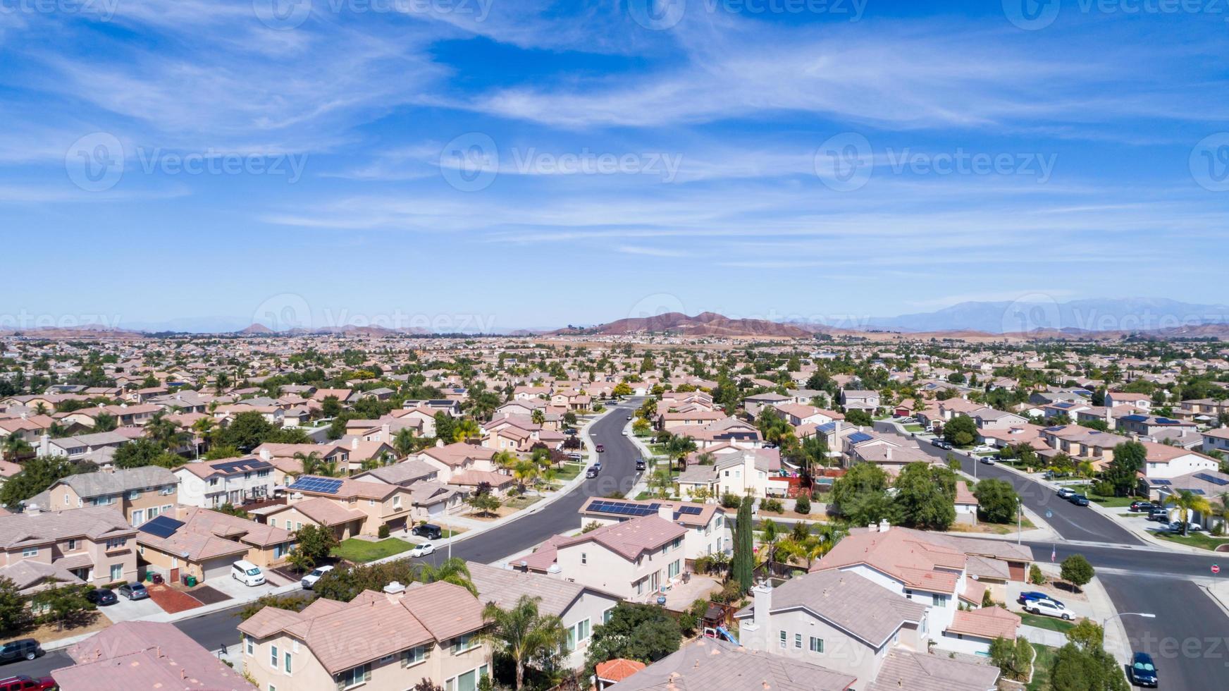 aereo Visualizza di popolato neigborhood di case foto