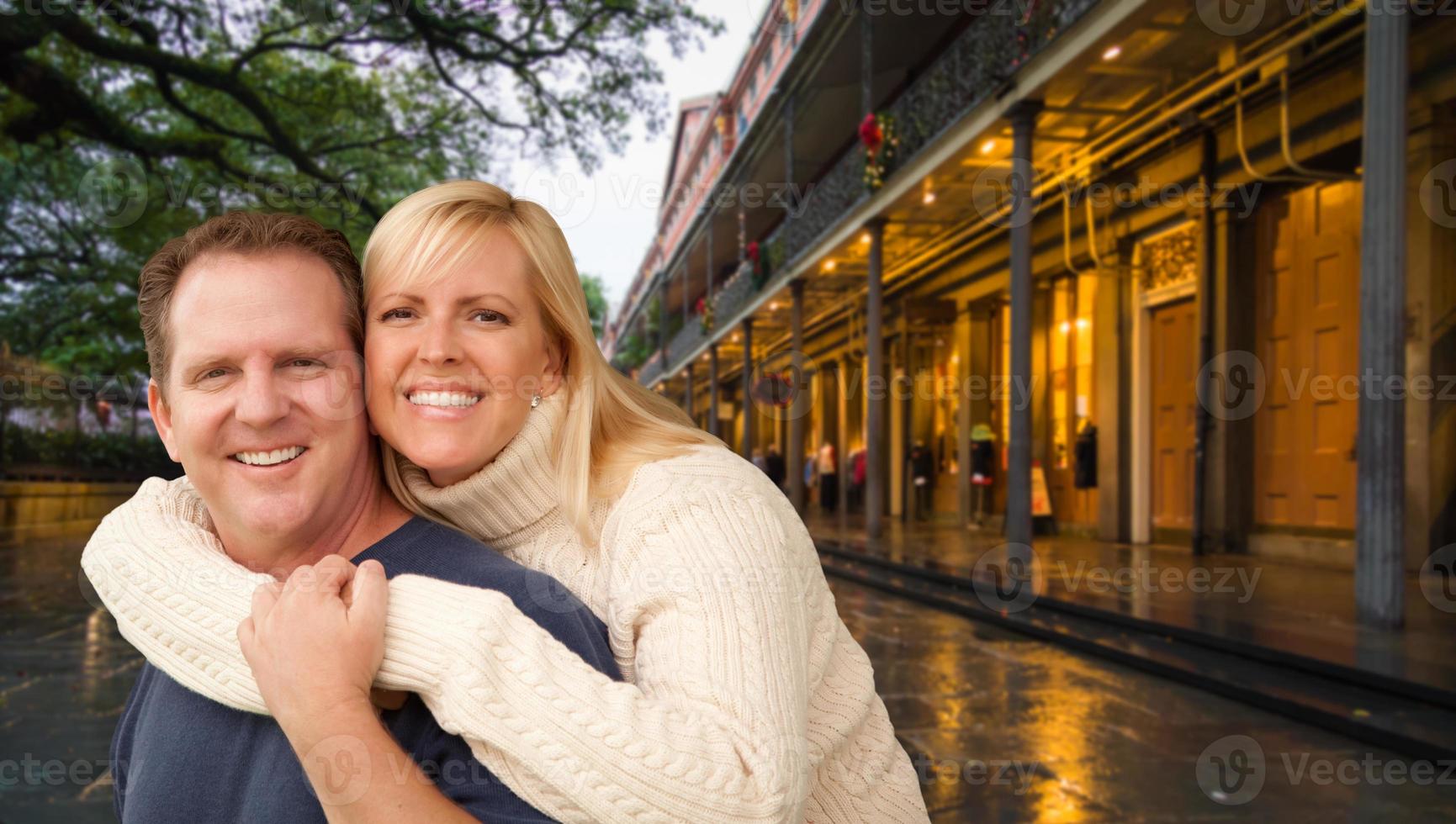 contento coppia godendo un sera nel nuovo orleans, Louisiana foto