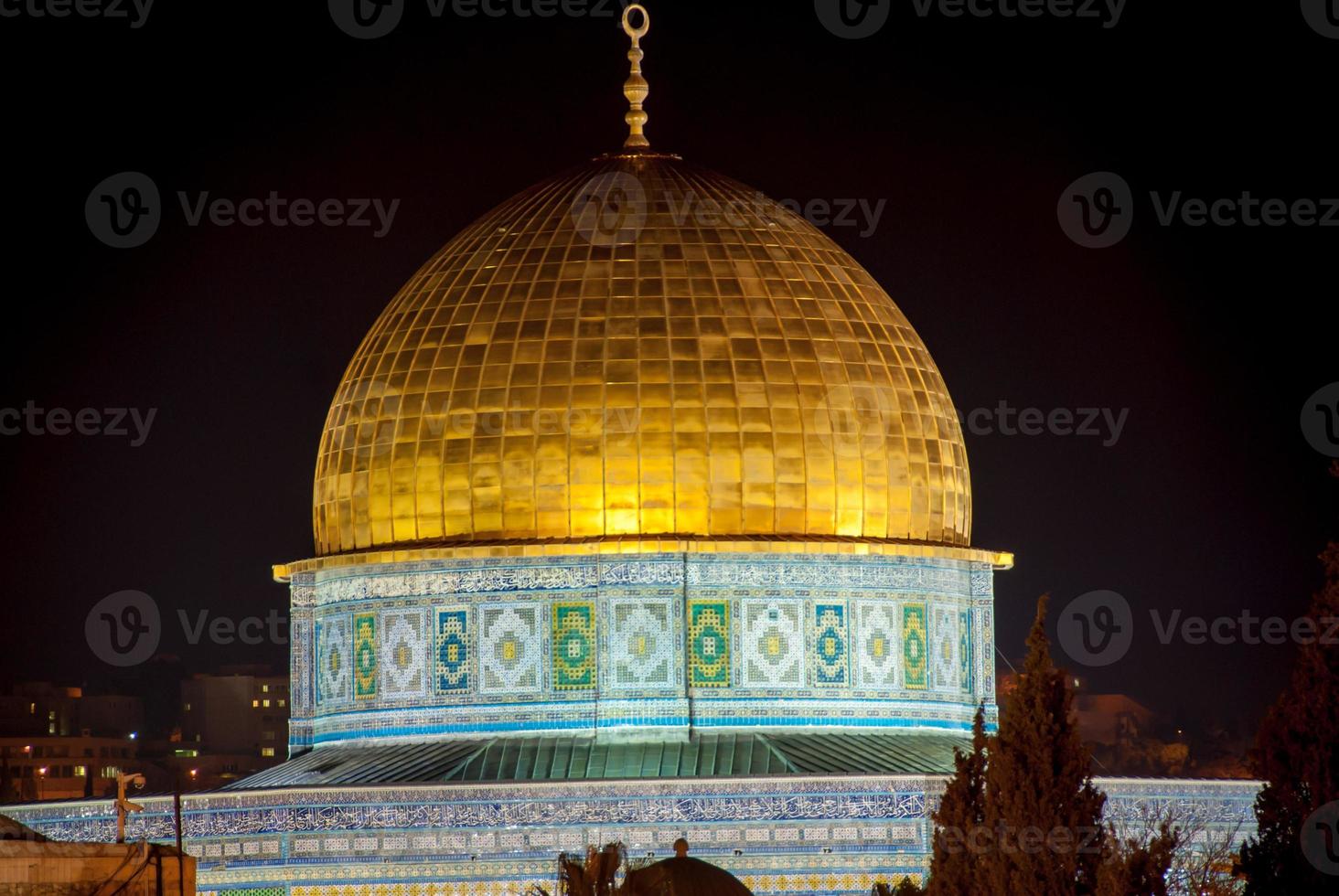 cupola di il roccia, Gerusalemme, notte foto