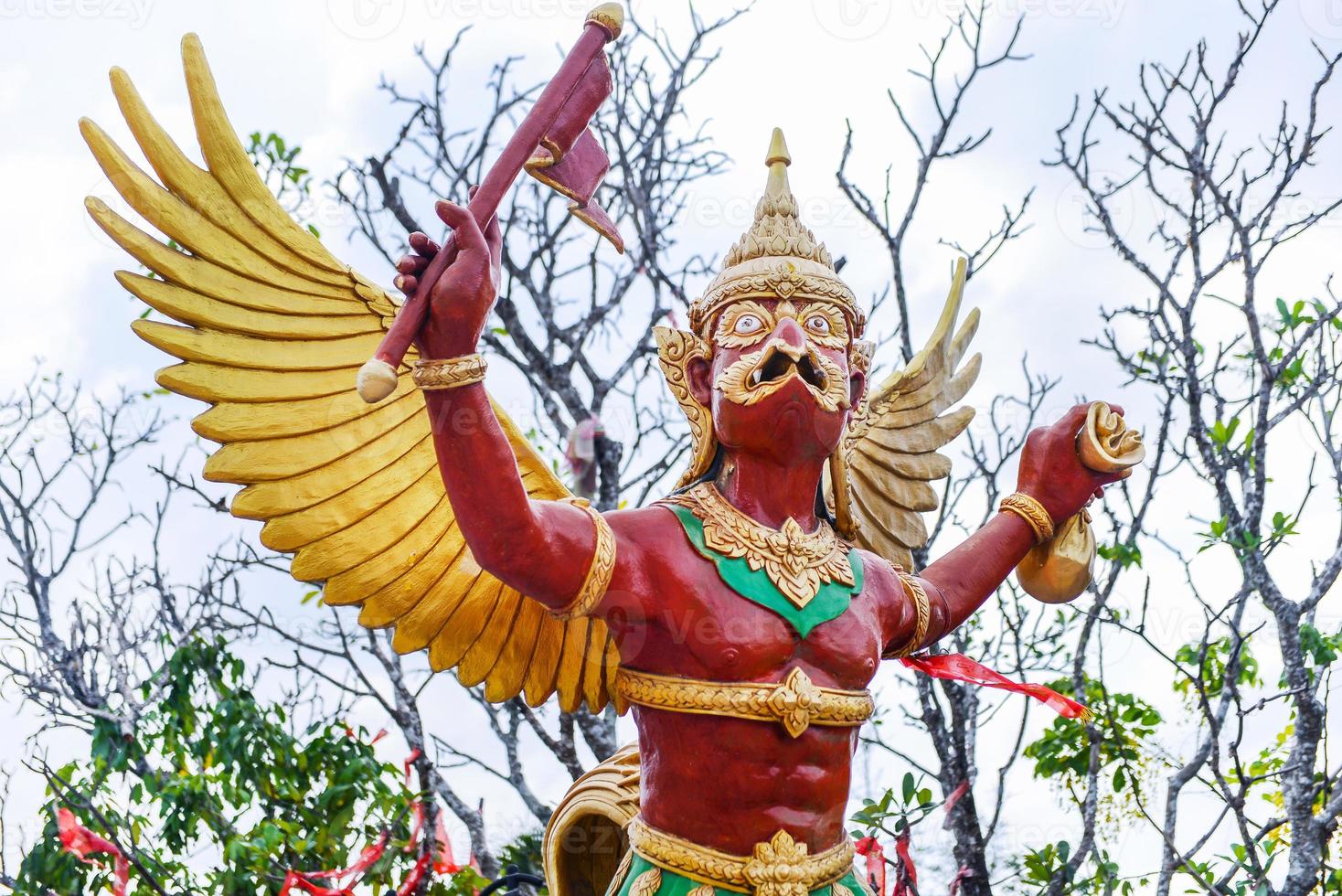 Garuda statua, tailandese tradizionale mitologia carattere. foto