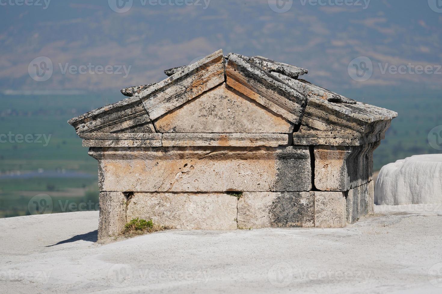 tomba a hierapolis antico città, pamukkale, denizli, turkiye foto