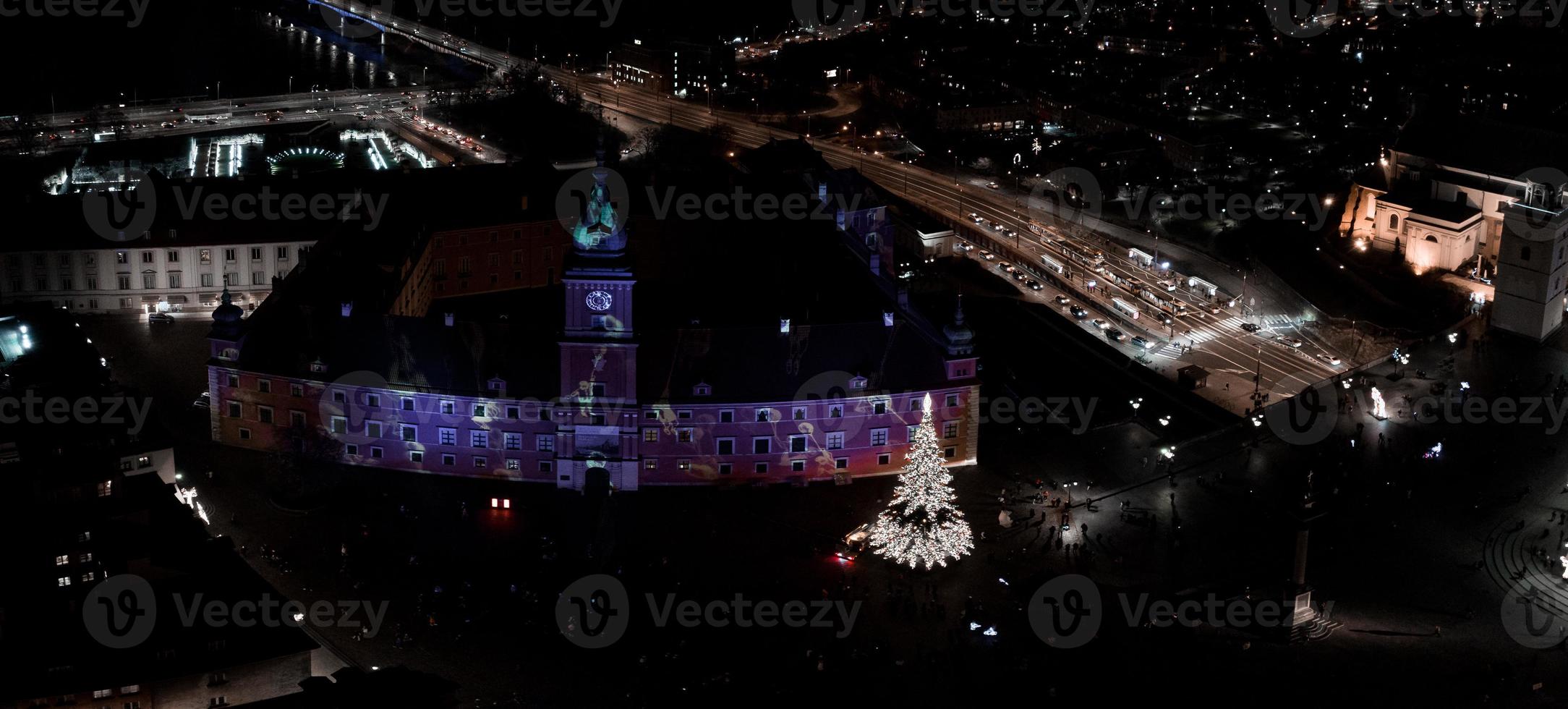 aereo Natale notte di il varsavia vecchio cittadina. foto