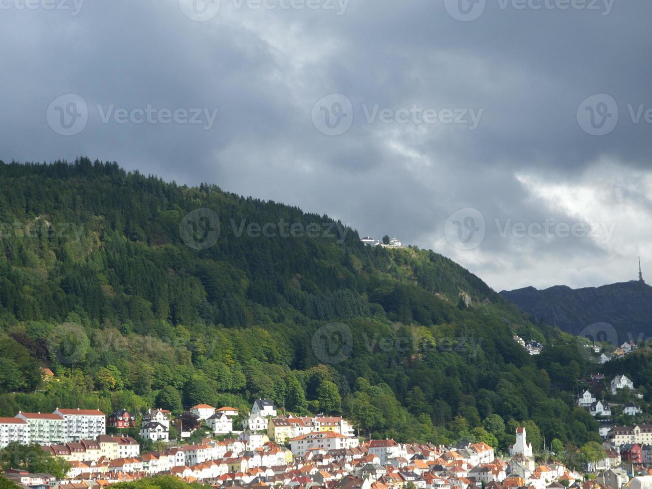 il città di Bergen e il fiordi di Norvegia foto