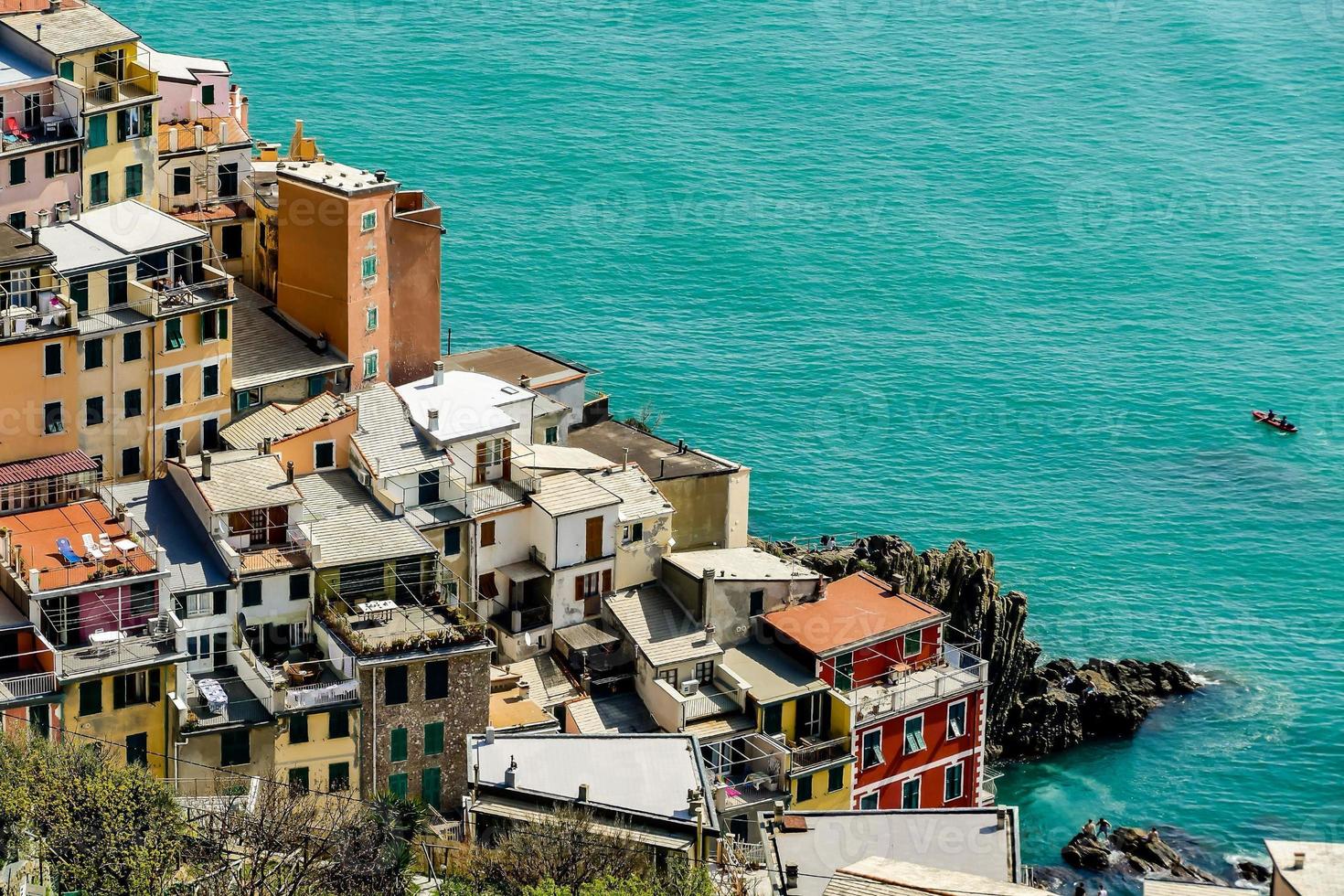 bellissima vista sull'oceano foto