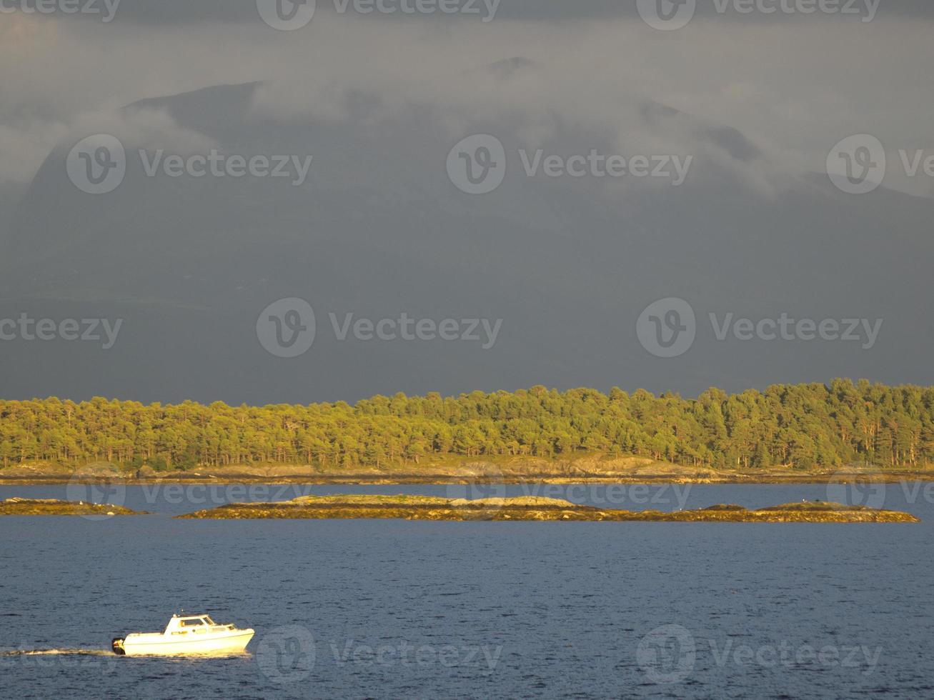 crociera nel il norvegese fiordi foto