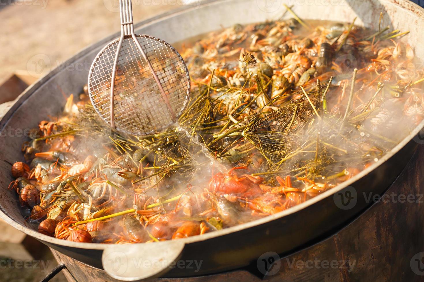 bollito Gambero con stagionatura, grande pentola foto