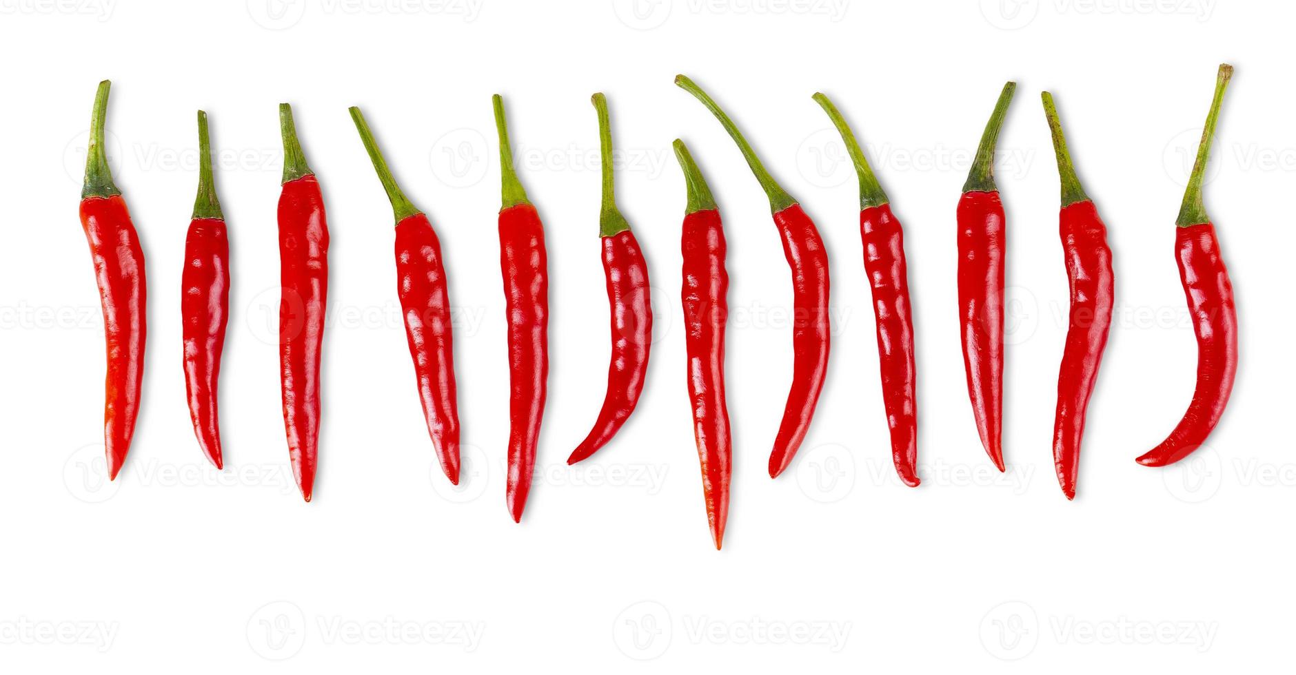 numero di rosso chili peperoni isolato su bianca foto