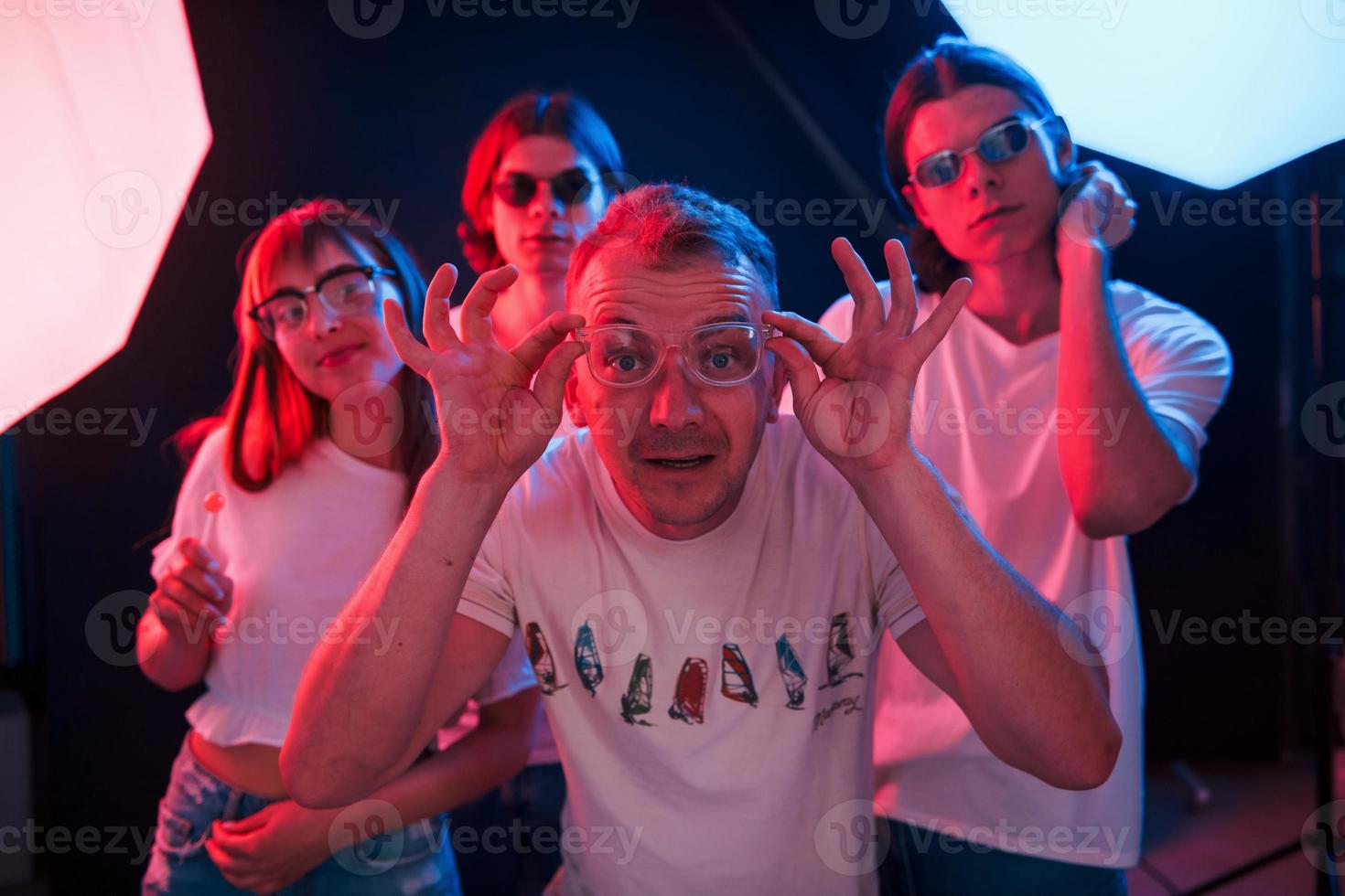 uomo con il suo bambini foto