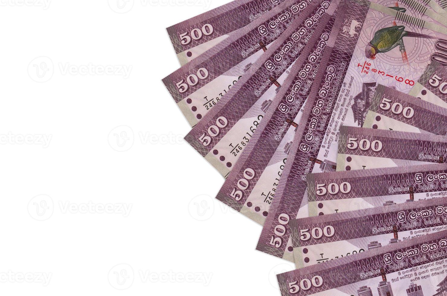 500 sri lanka rupie fatture bugie isolato su bianca sfondo con copia spazio. ricco vita concettuale sfondo foto