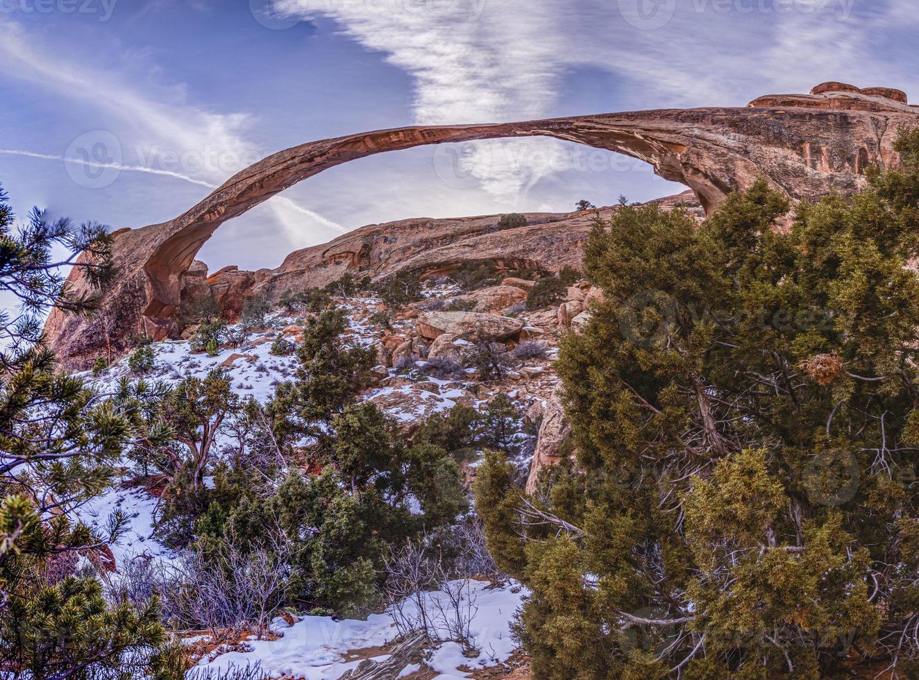 panoramico immagine di naturale e geologica meraviglie di archi nazionale parco nel Utah nel inverno foto