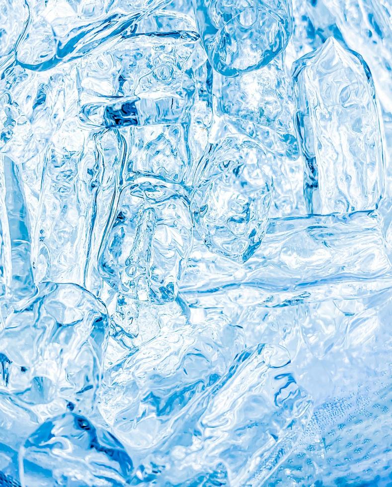 ghiaccio cubi sfondo, ghiaccio cubo struttura o sfondo esso fa me sentire fresco e sentire Buona, fatto per bevanda o rinfresco attività commerciale. foto