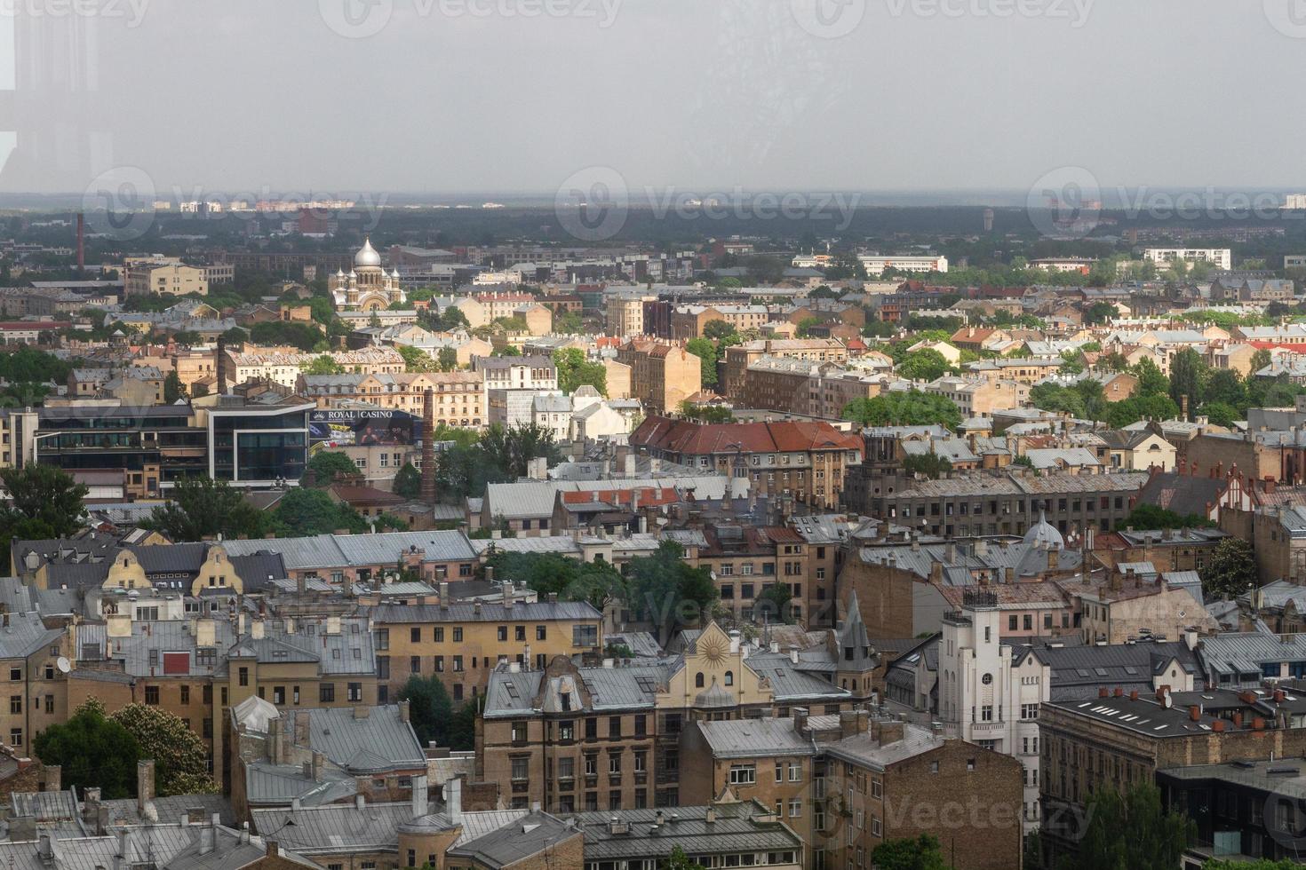 riga a partire dal sopra nel il estate foto