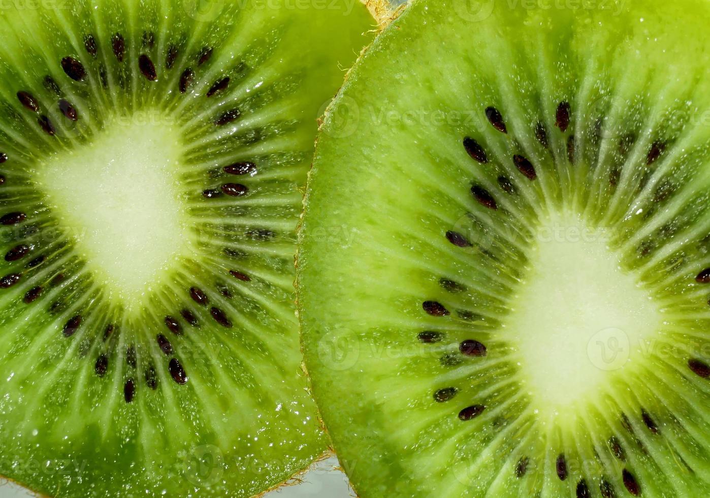 fresco maturo Kiwi frutta per sfondo. avvicinamento foto