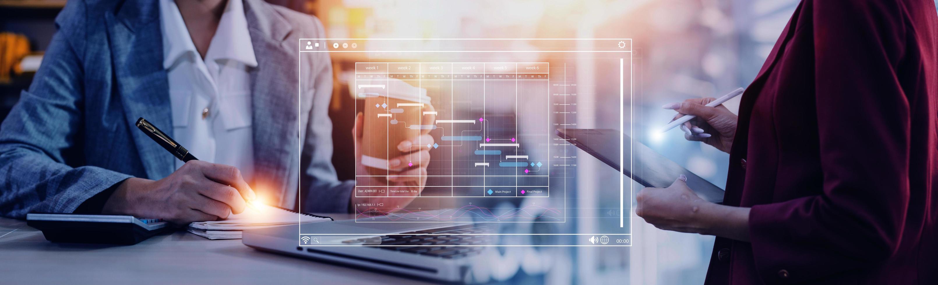 analista Lavorando con computer nel attività commerciale analitica e dati gestione sistema per rendere rapporto con kpi e metrica collegato per Banca dati. aziendale strategia per finanza, operazioni, i saldi, marketing foto