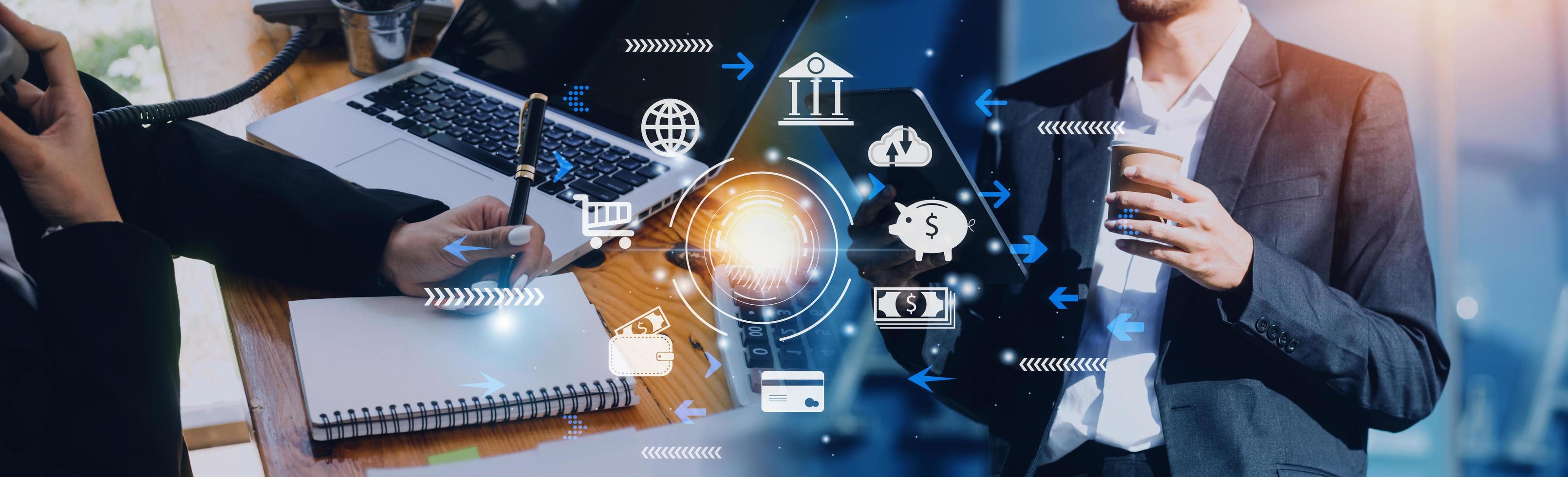 futuristico digitale in lavorazione di biometrico identificazione impronta digitale scanner per accesso personale finanziario dati. sorveglianza e sicurezza lettura di digitale programmi informatica futuristico applicazioni foto